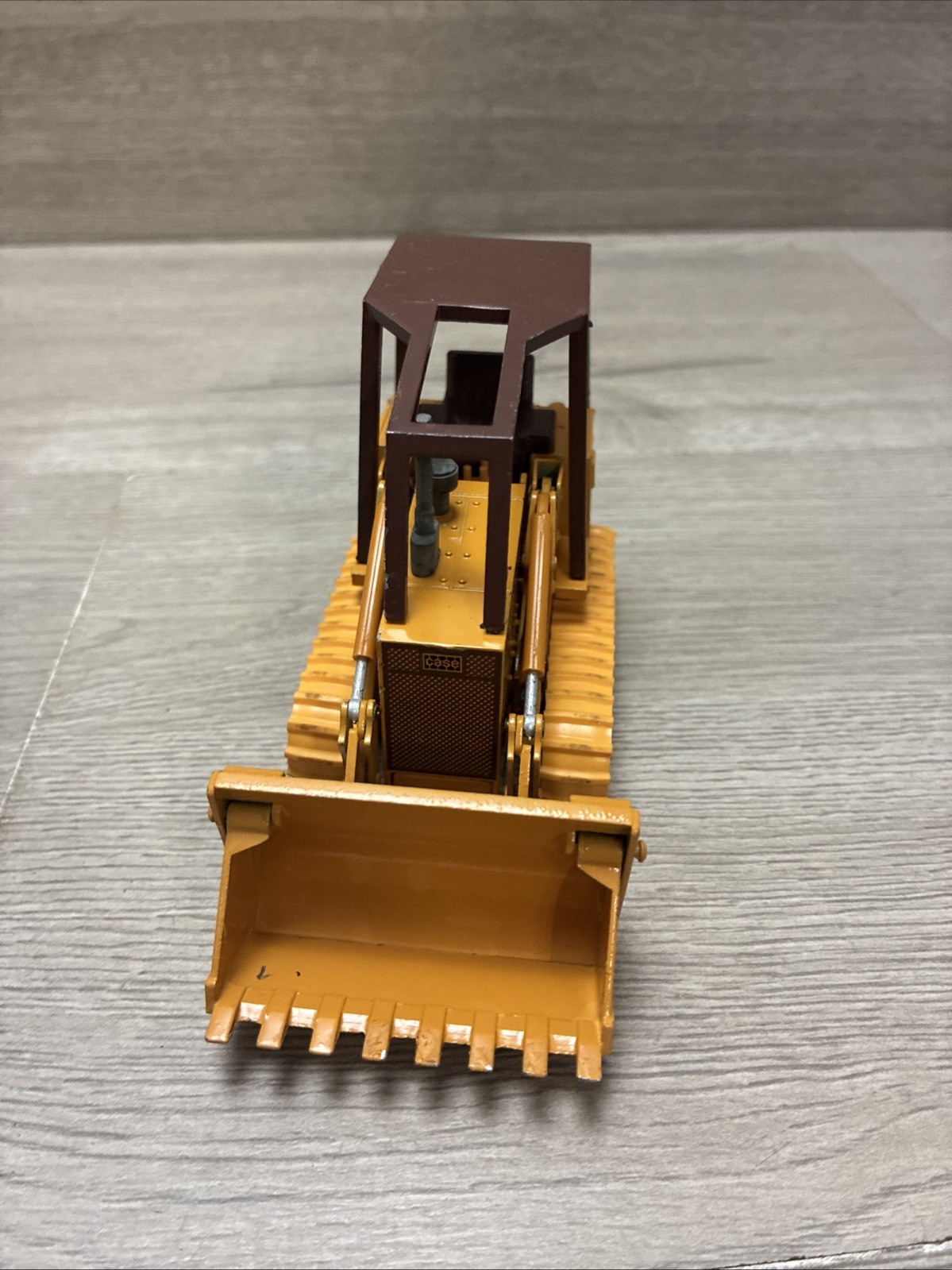 Case 855D Track Loader – CAB – 1/35 – NZG -Conrad NZG West Germany