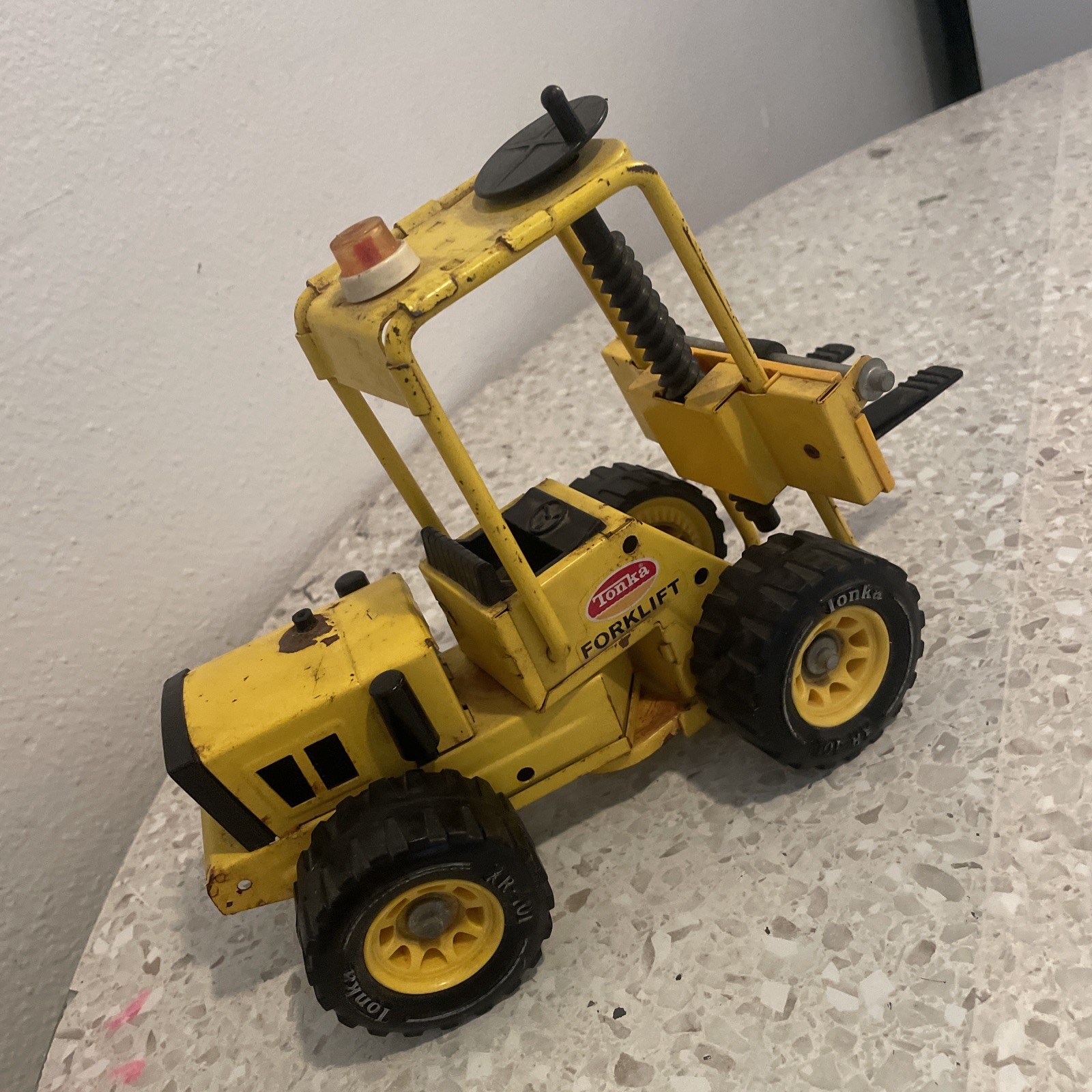 Tonka Forklift Truck # 52900 • XR-101 • Pressed Steel Metal Toy • 1970s Vintage