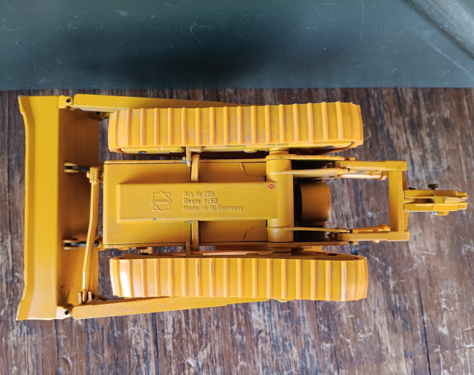 1/50 Conrad Cat #285 Caterpillar D19 Bulldozer W/Ripper Diecast ~ Conrad Germany