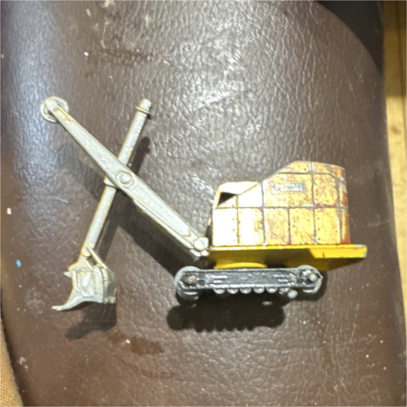Taylor Woodrow Diecast Excavator Yellow Brown Construction Vehicle