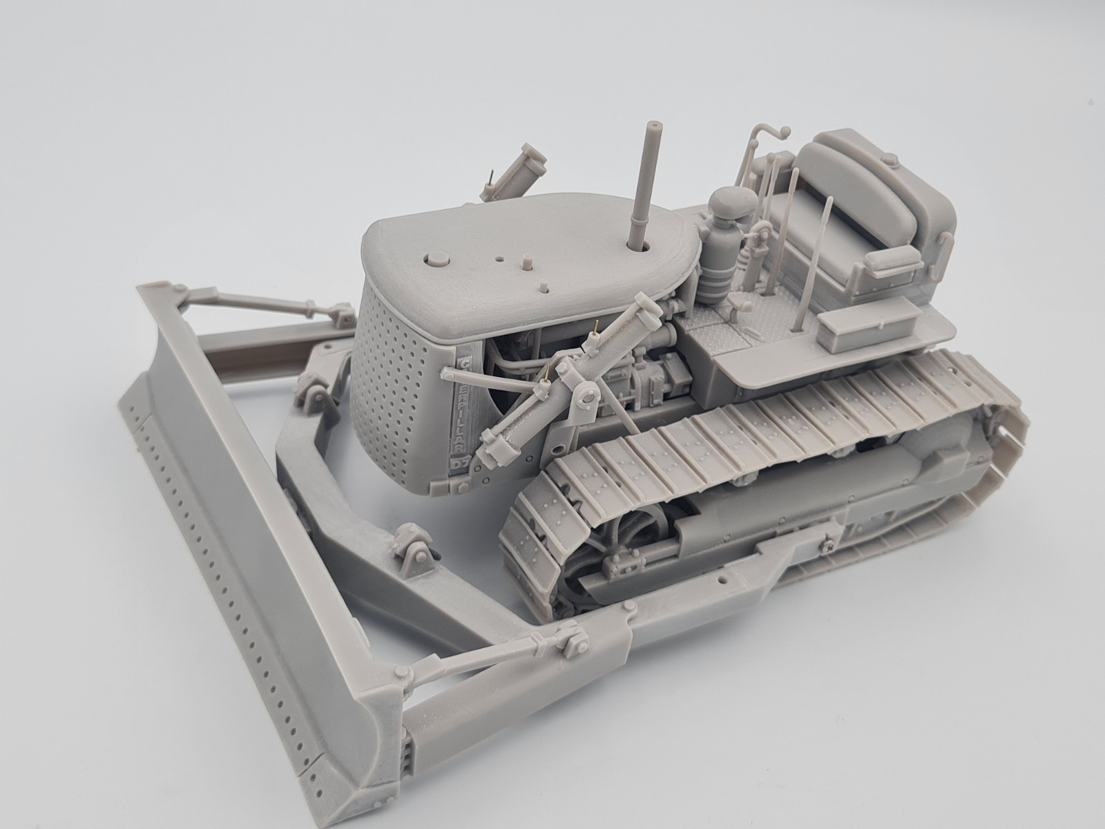 1/25 D7 3-Ton Dozer – Full Kit/Tractor/Blade – B75 Hydraulic System