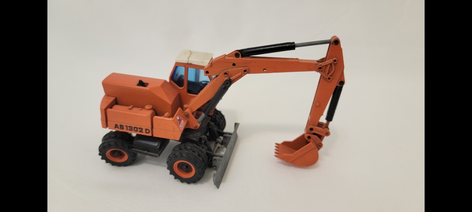 VINTAGE TOY EXCAVATOR ATLAS AB1302D WHEEL SHOVEL CONRAD 1:50 DIECAST MODEL PARTS