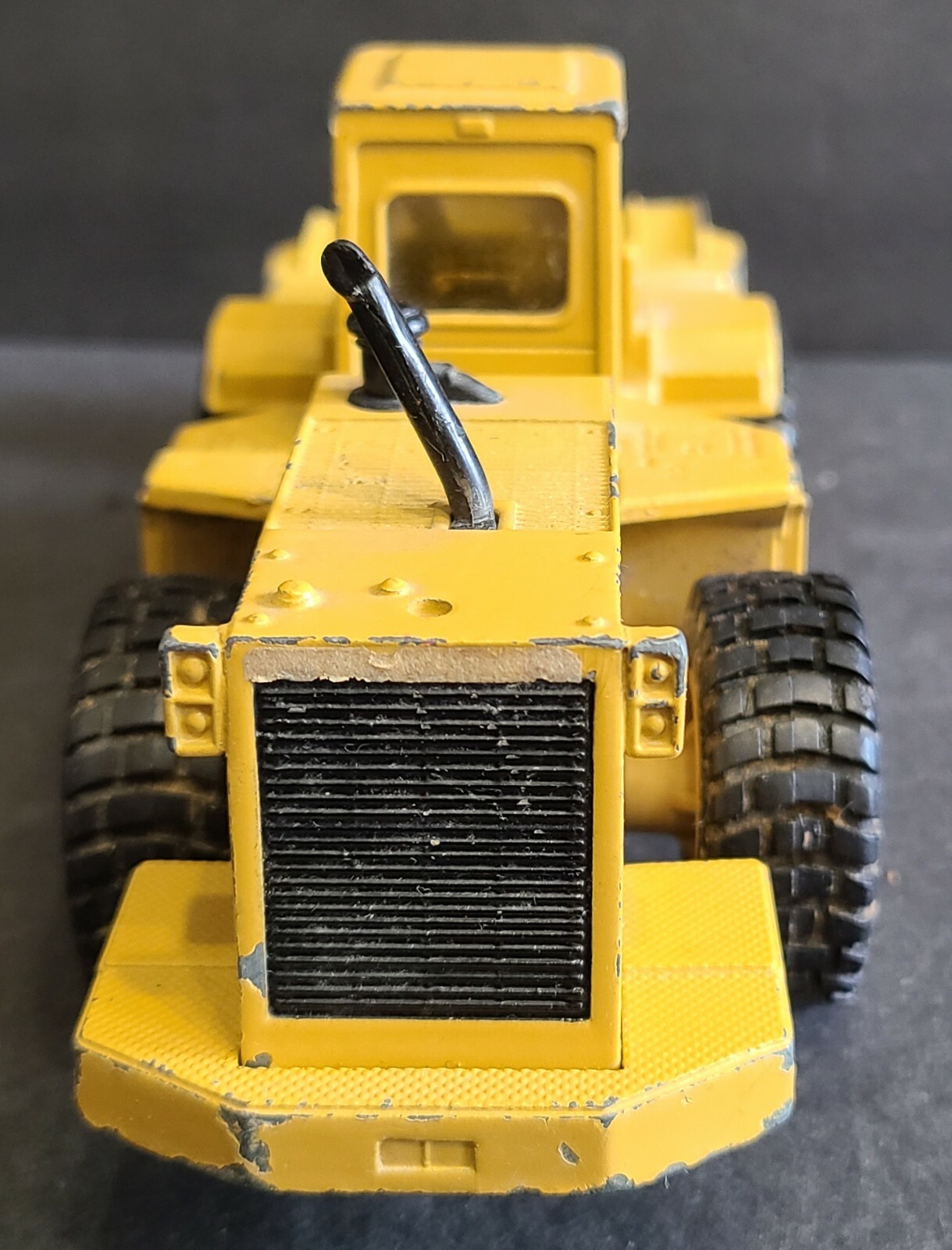 ERTL CAT Caterpillar Wheel Loader 988B 1856F Yellow Die Cast Model Vintage