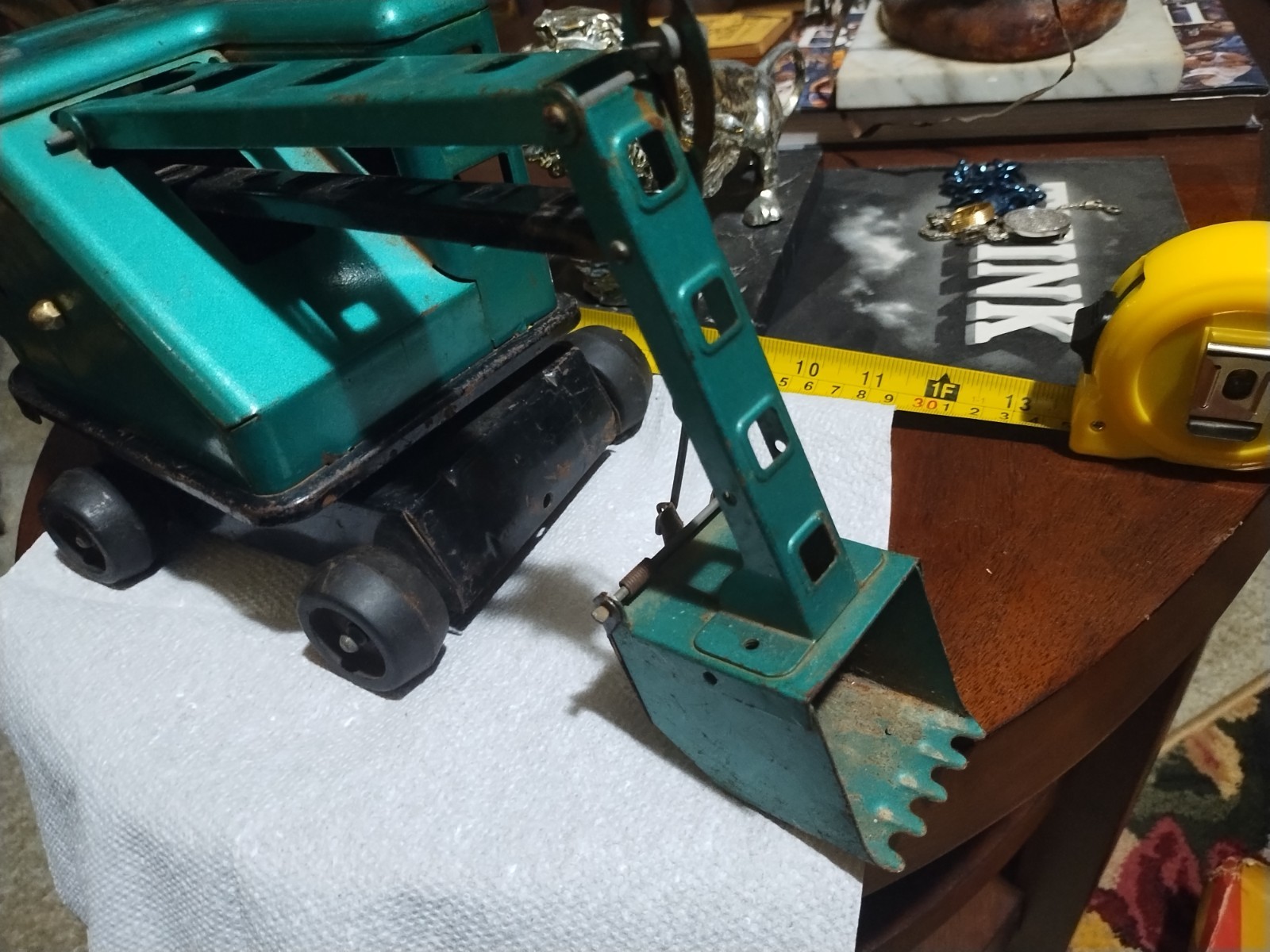 Vintage LUMAR CONTRACTORS MARX Power Shovel Crane Excavator Pressed Steel