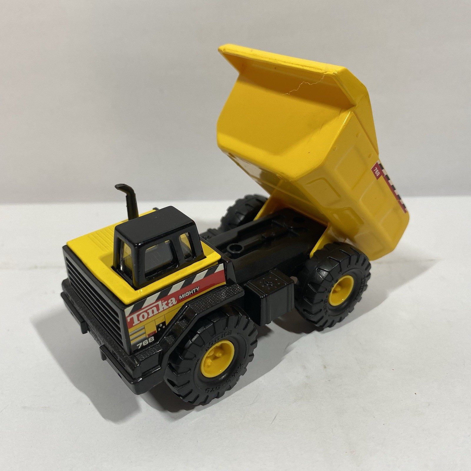 Vintage 1998 Hasbro Maisto Tonka Mini Mighty Dump Truck 768 As Is