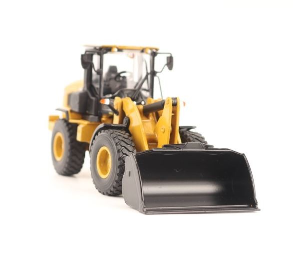 DIECAST MASTERS,CATERPILLAR 930 Wheel Loader, 1/50, DCM85779