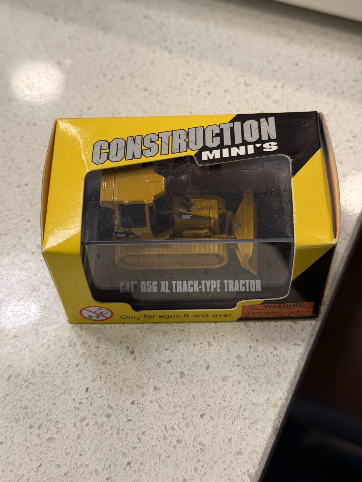 NEW NORSCOT CAT D5G XL TRACK-TYPE TRACTOR CATERPILLAR TRACTORS W/CASE 1:87