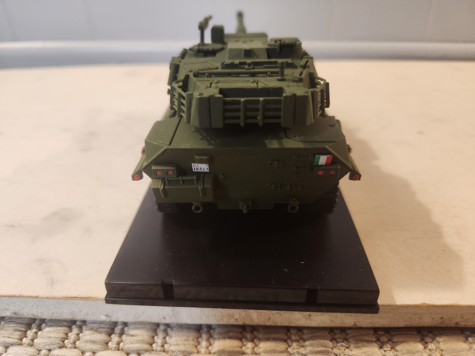 DeAgostini 1:43 Military Vehicles B1 Centauro Tank Destroyer Diecast Model