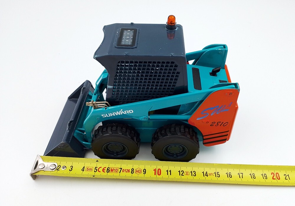 SUNWARD SWL2810 1:20, skid steer loader, construction, like bobcat, earthmoving