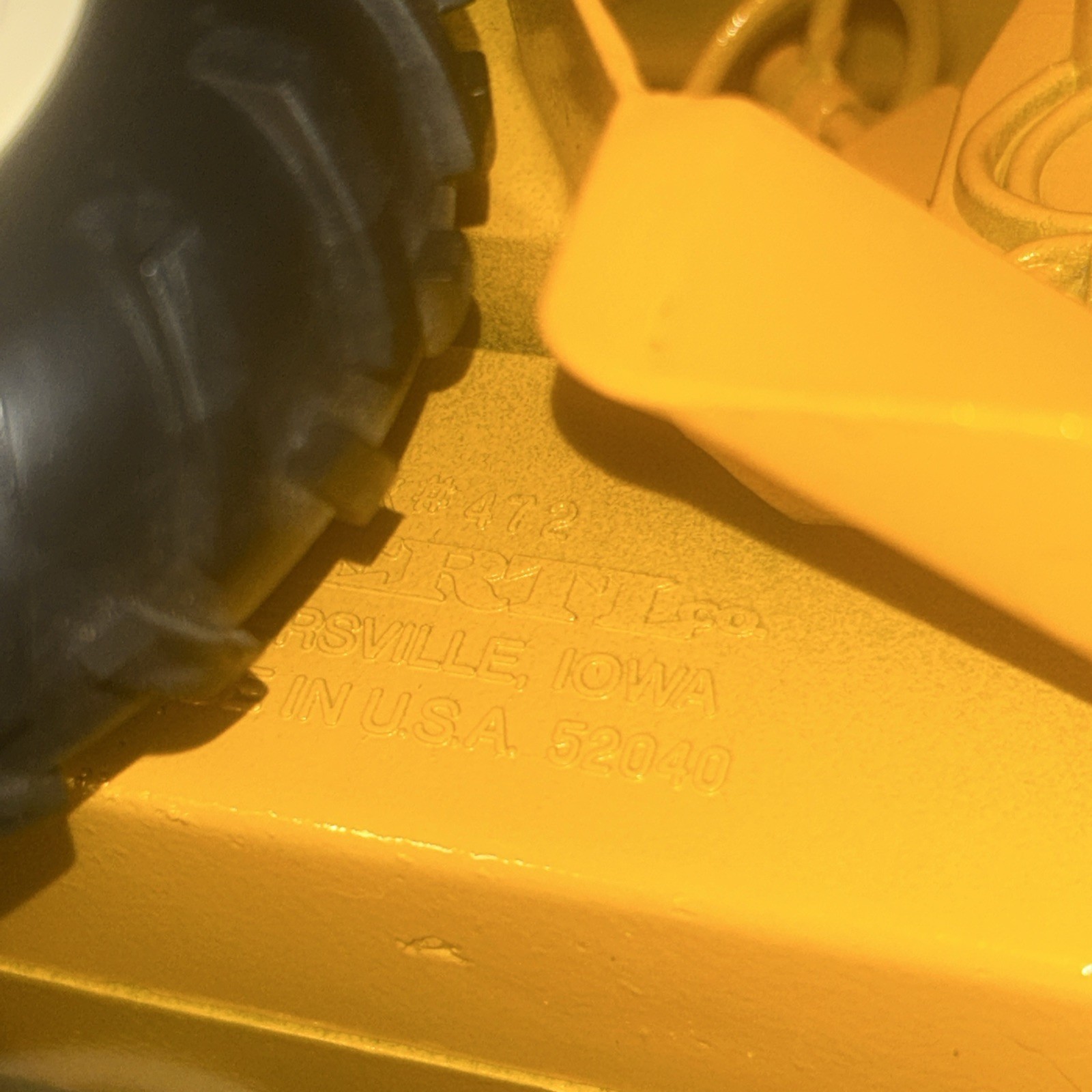 Vintage ERTL 2676 Yellow International Harvester #472 Backhoe Loader ~20” Metal
