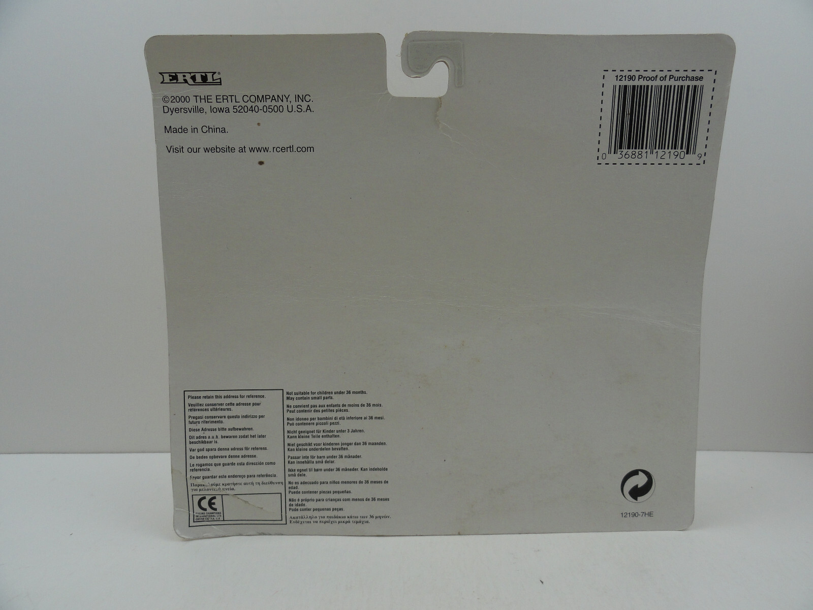 Ertl 12190 Scraper (Yellow Unmarked International 412B) – 1/64 Scale