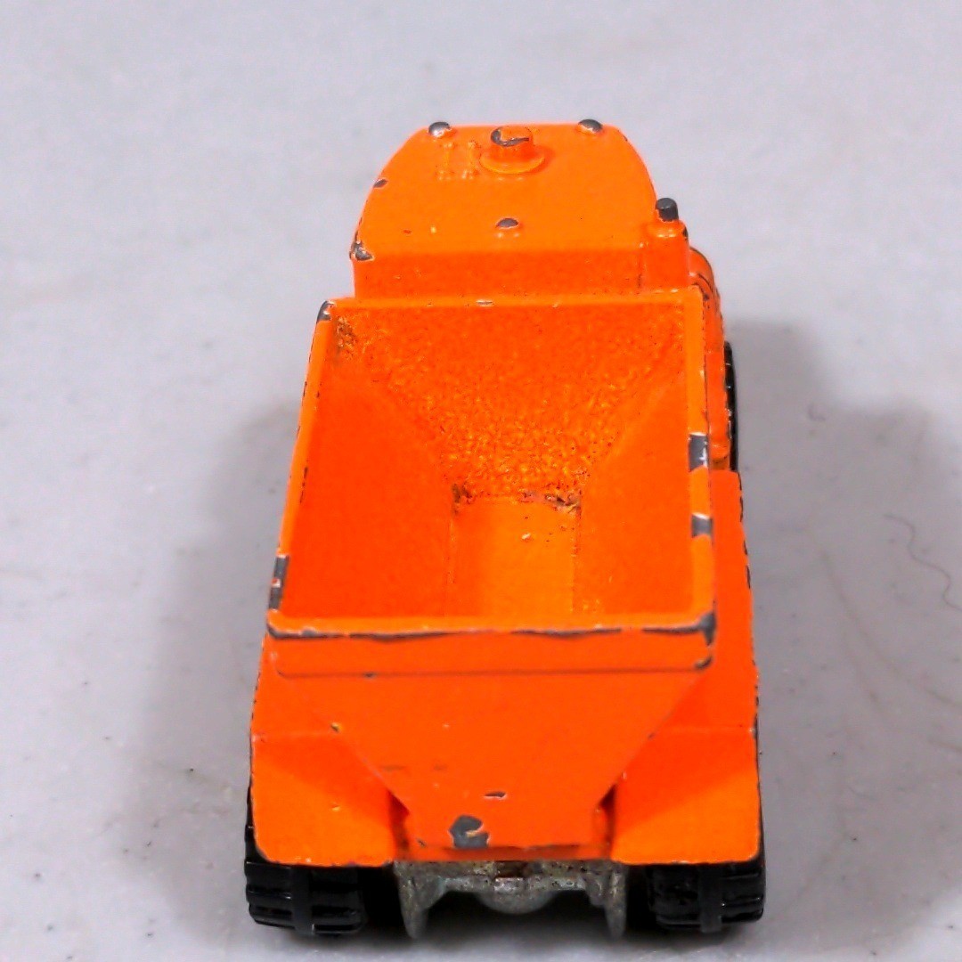 Vtg Hot Wheels Dump Truck Orange 1983 Mattel Diecast Construction Toy Vehicle
