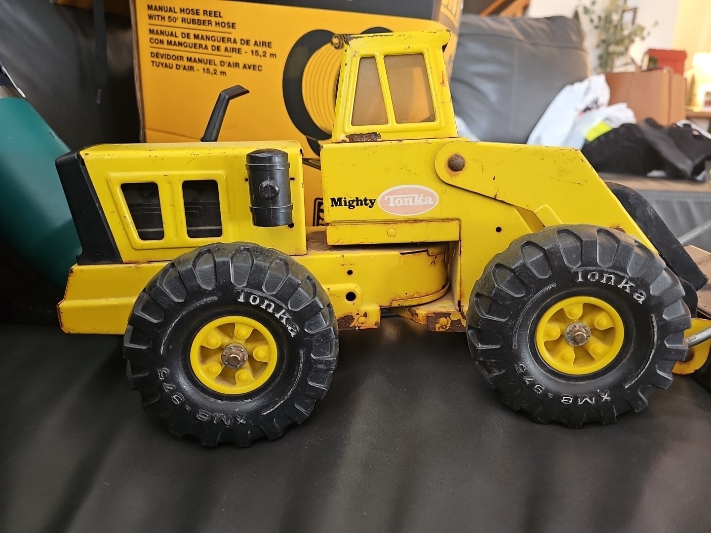 Vintage Tonka Toys 70’s Pressed Steel Mighty Loader Tonka Metal Heavy Equipment