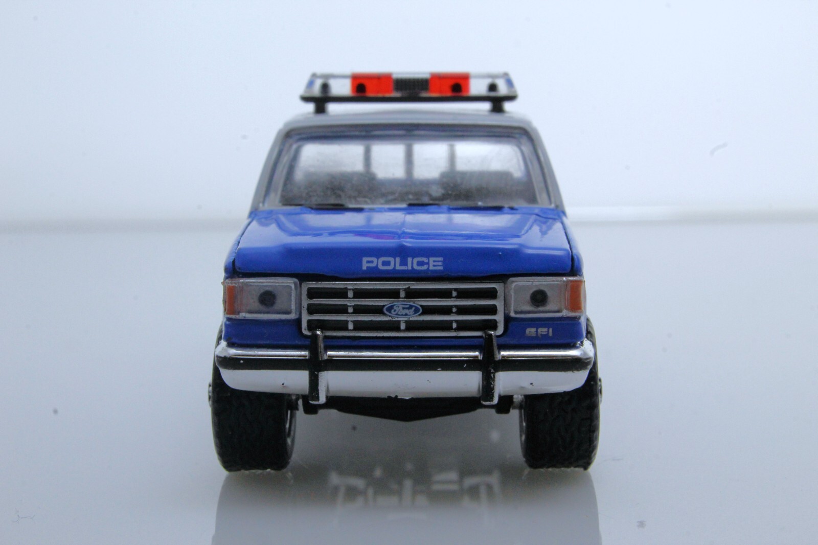 1991 Ford F-250 Bricknose NYPD New York City NYC Police Car 1:64 Diecast Model