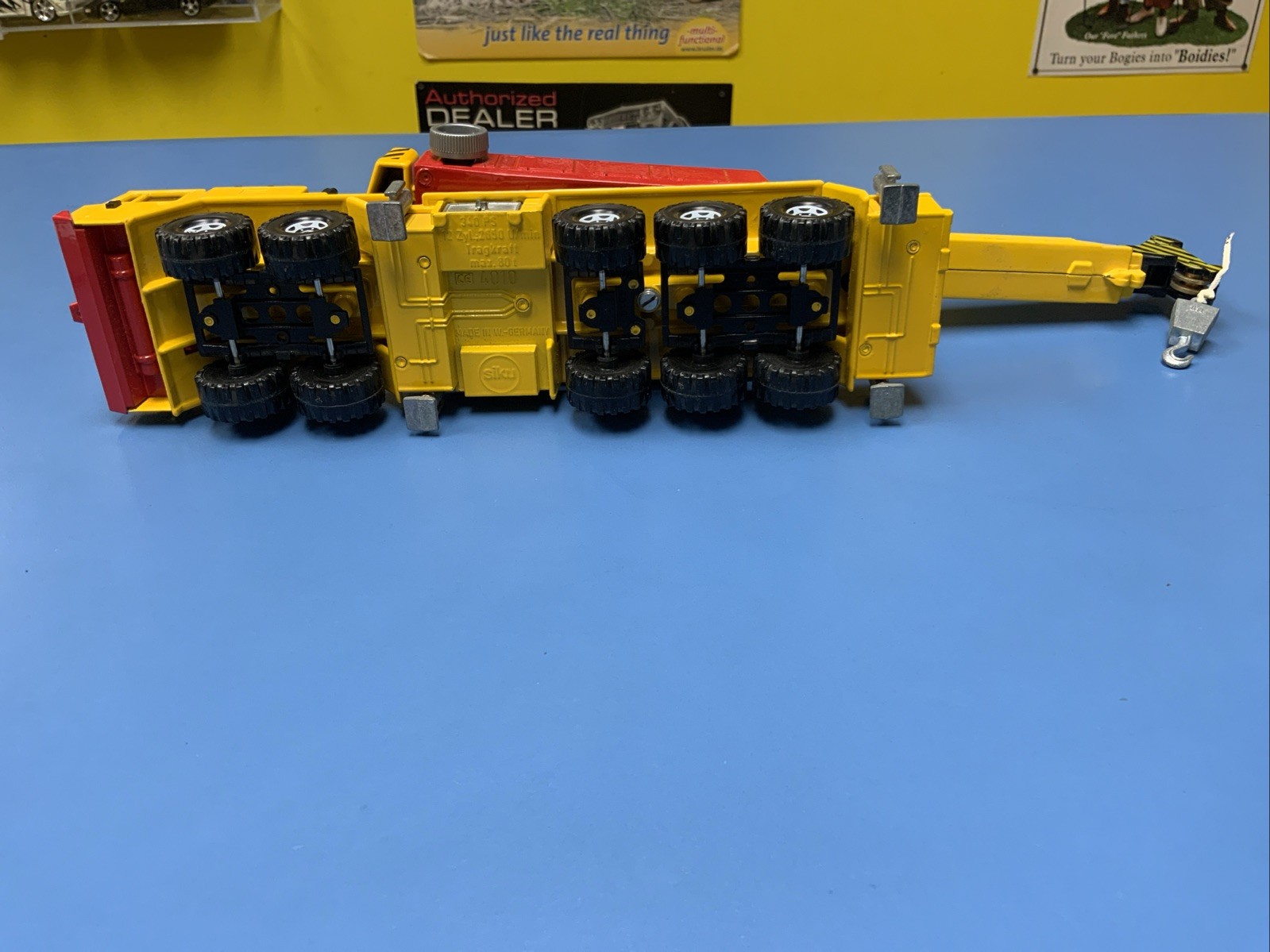 Vintage SIKU Tragkraft Hydraulic Grove Construction Crane W. Germany #4010