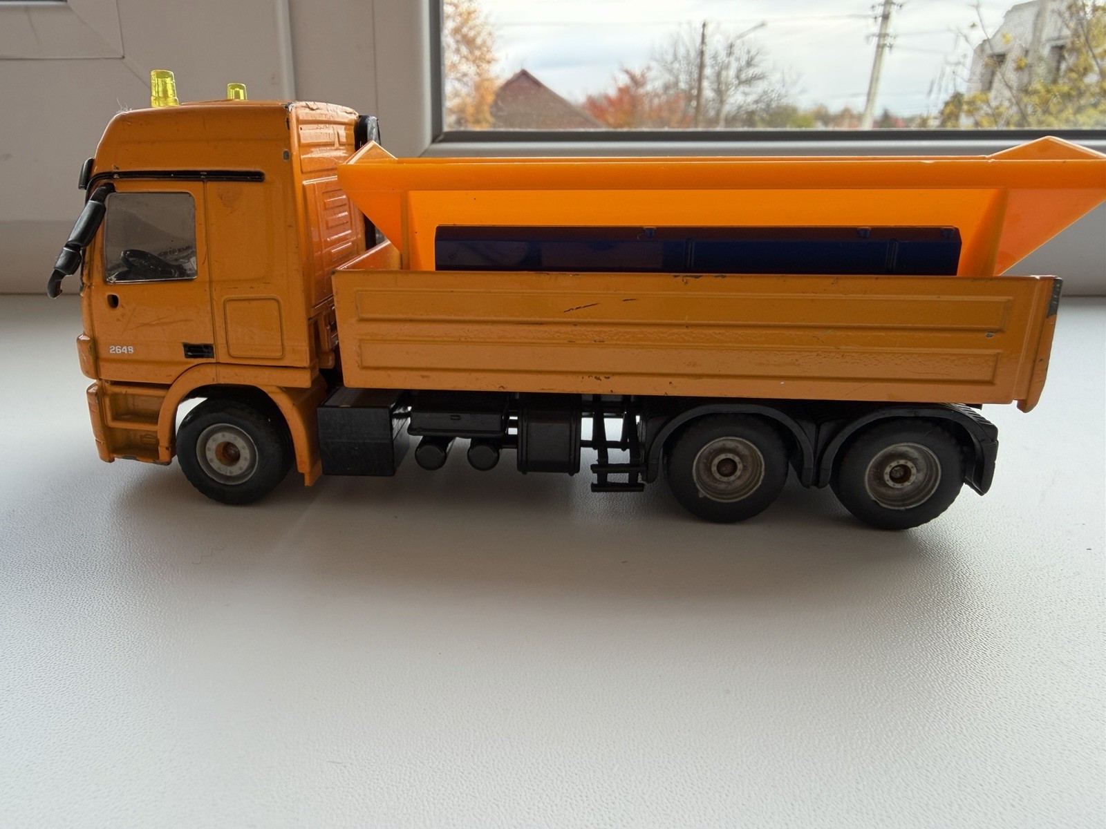 SUPER SIKU 2939 Mercedes Benz 2643 Winter Service Vehicle 1:50 Diecast Model