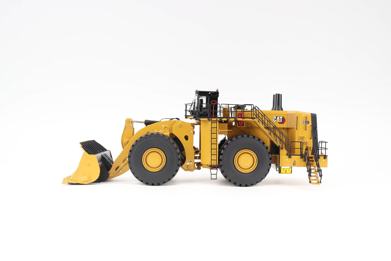 DM1:50 CAT 995 Wheel Loader Alloy Engineering Vehicle Model 85716
