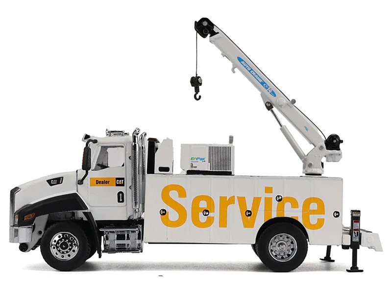 Caterpillar CT660 Auto-Crane Titan 1/50 Diecast
