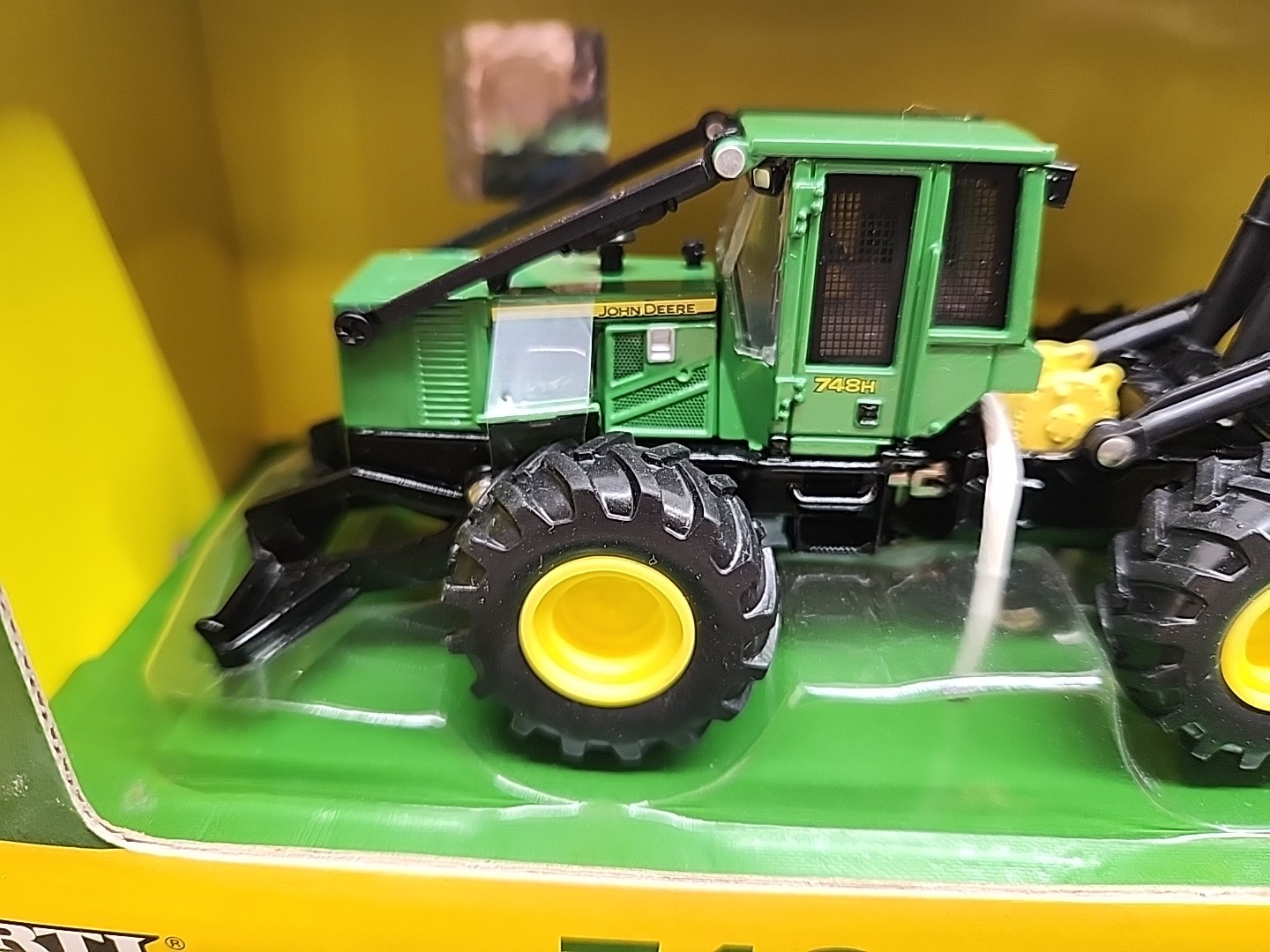 John Deere 748H Grapple Skidder Ertl 1/50