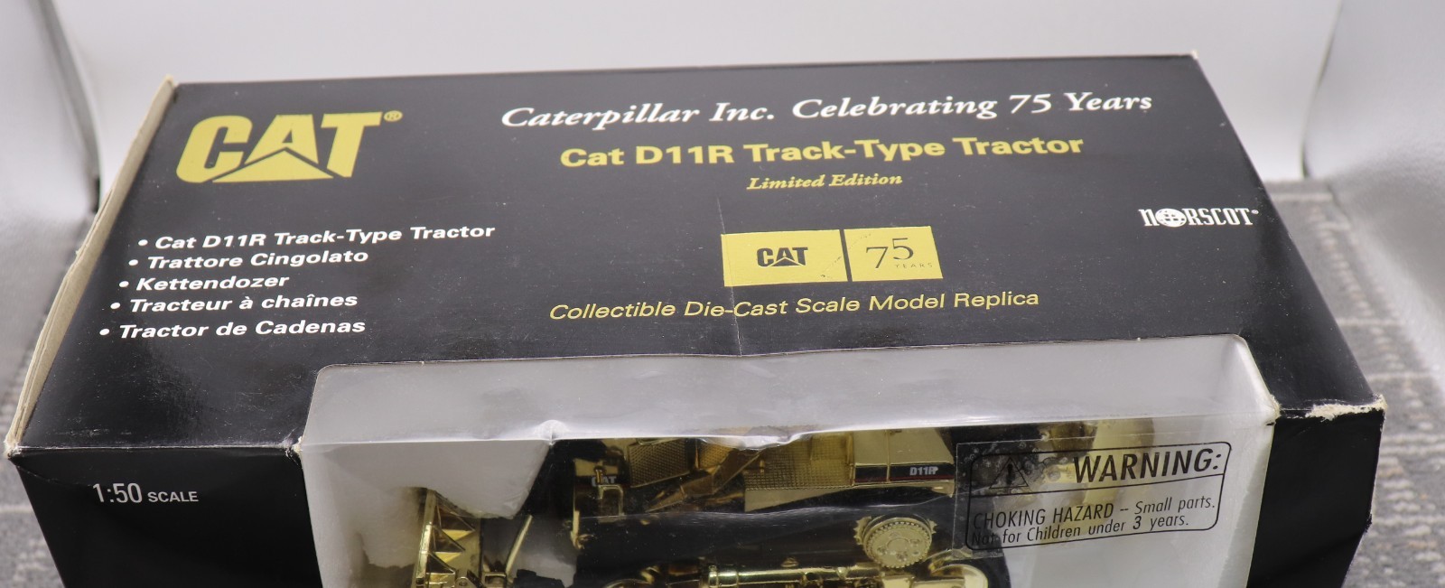 Norscot CAT D11R Track Type Tractor 1:50 Gold 75 Years in Box READ
