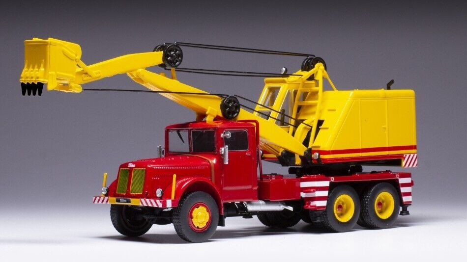 IXOMODELS,TATRA 111 D030 A 6×4 straight truck with shovel 1958 red and yellow…