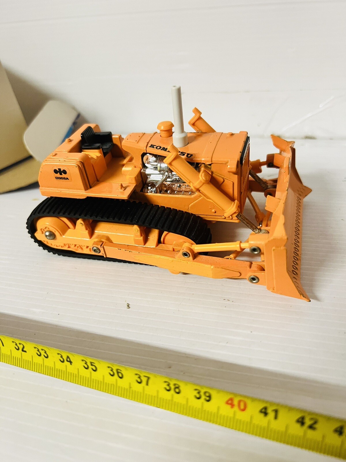 Yonezawa Komatsu Bulldozer Diaper D355A New!!!