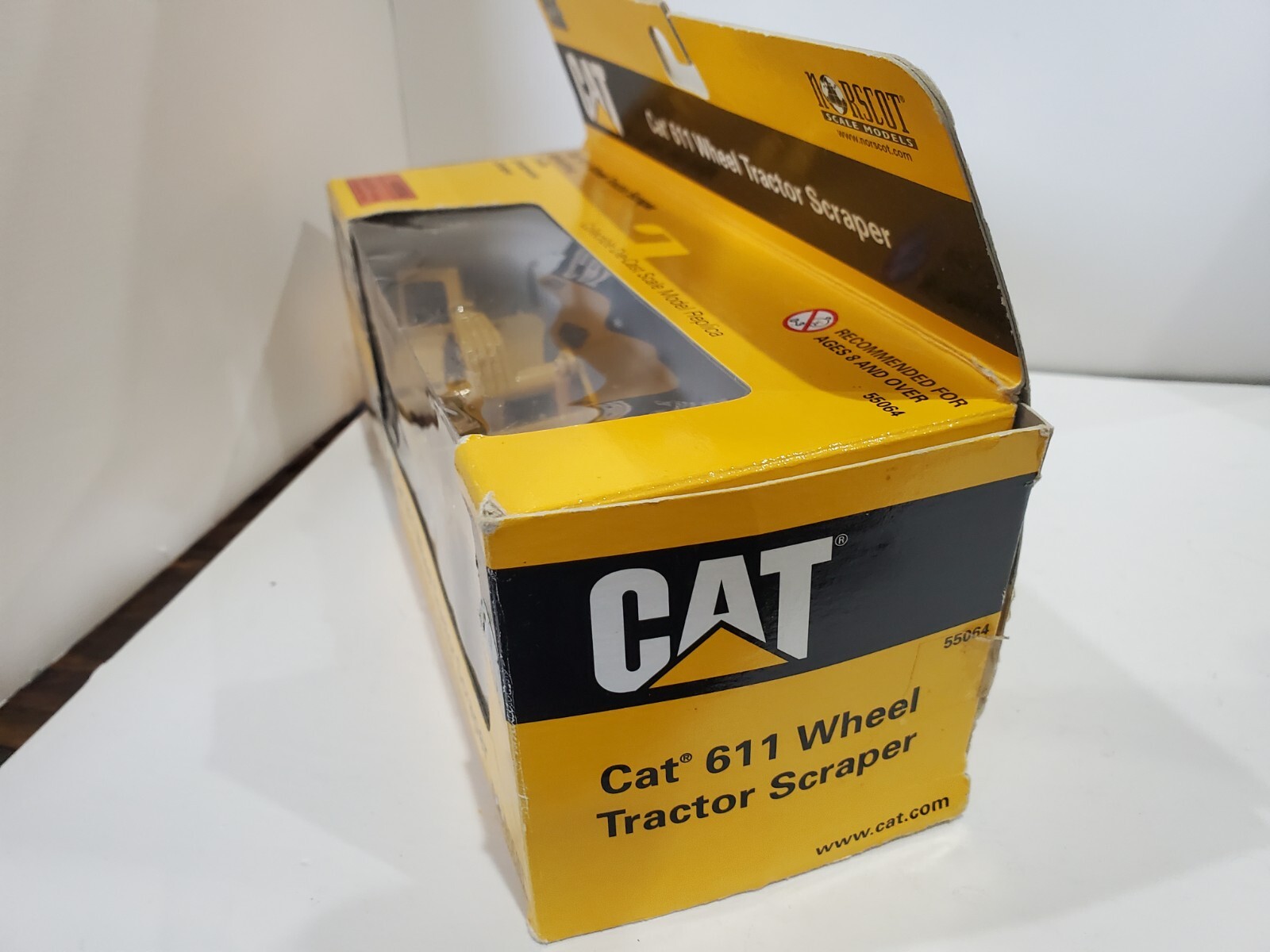 CAT 611 Wheel Tractor Scraper 55064