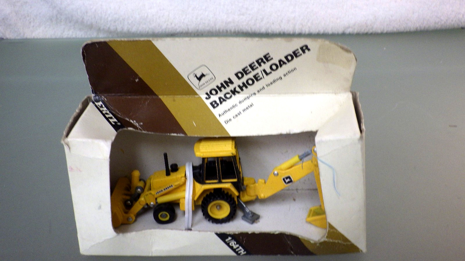 Vtg Ertl #5521 JOHN DEERE Backhoe / Loader 1/64 in Box NIB * Construction