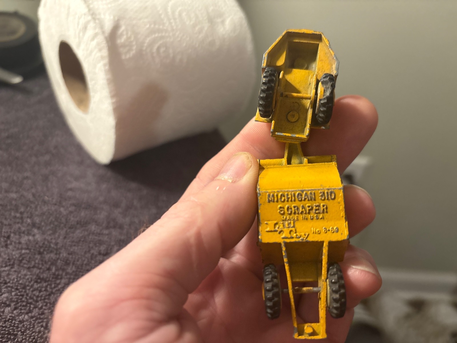 Vintage Lit’l Toy No 8-69 Michigan 310 Die-cast Construction Scraper Made In USA