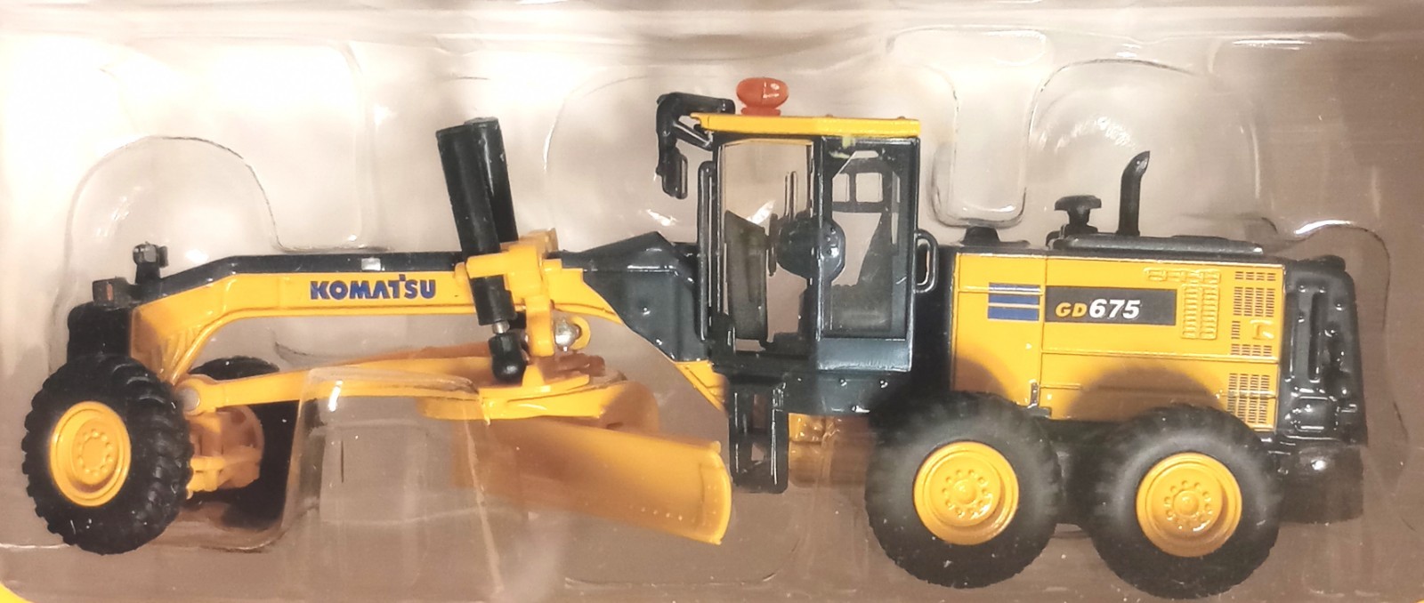 Komatsu 1/87 Construction Collection – GD675-6 Motor Grader – Diecast Vehicle