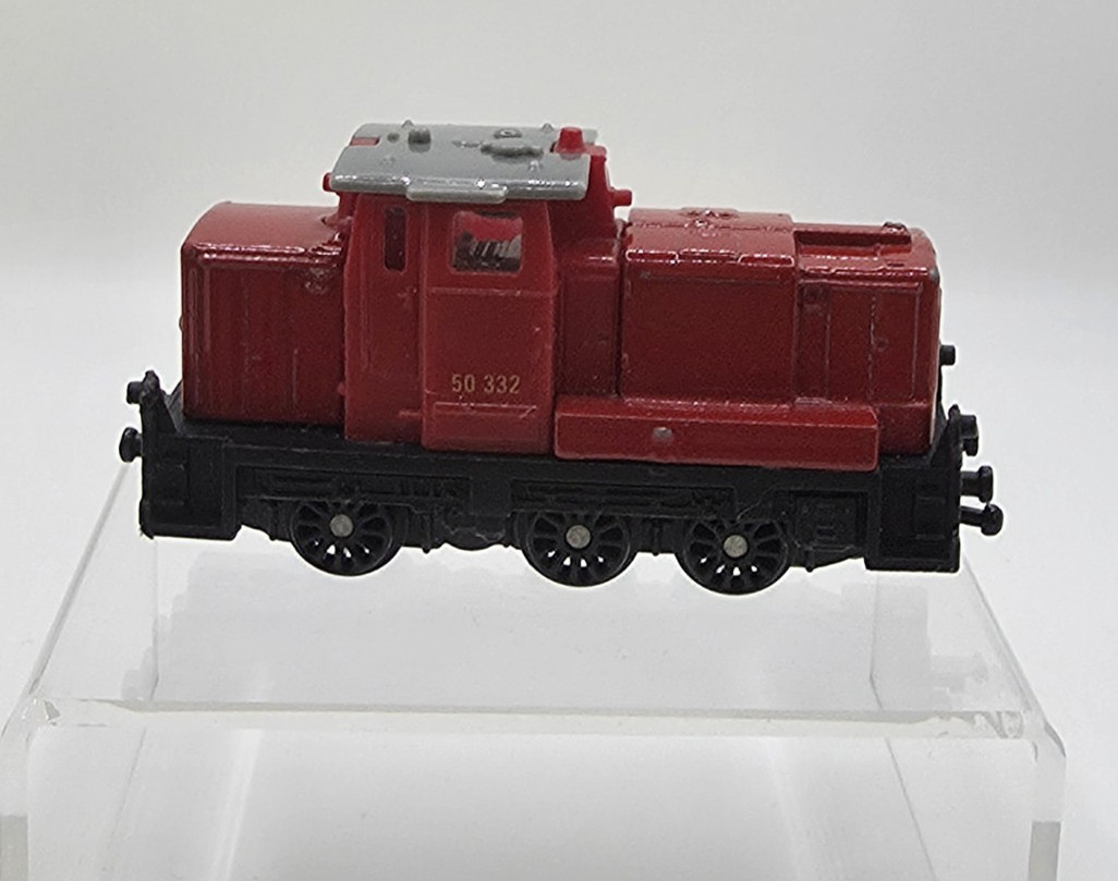 SIKU 1653 Locomotive Red Diecast Model Loose – RETIRED
