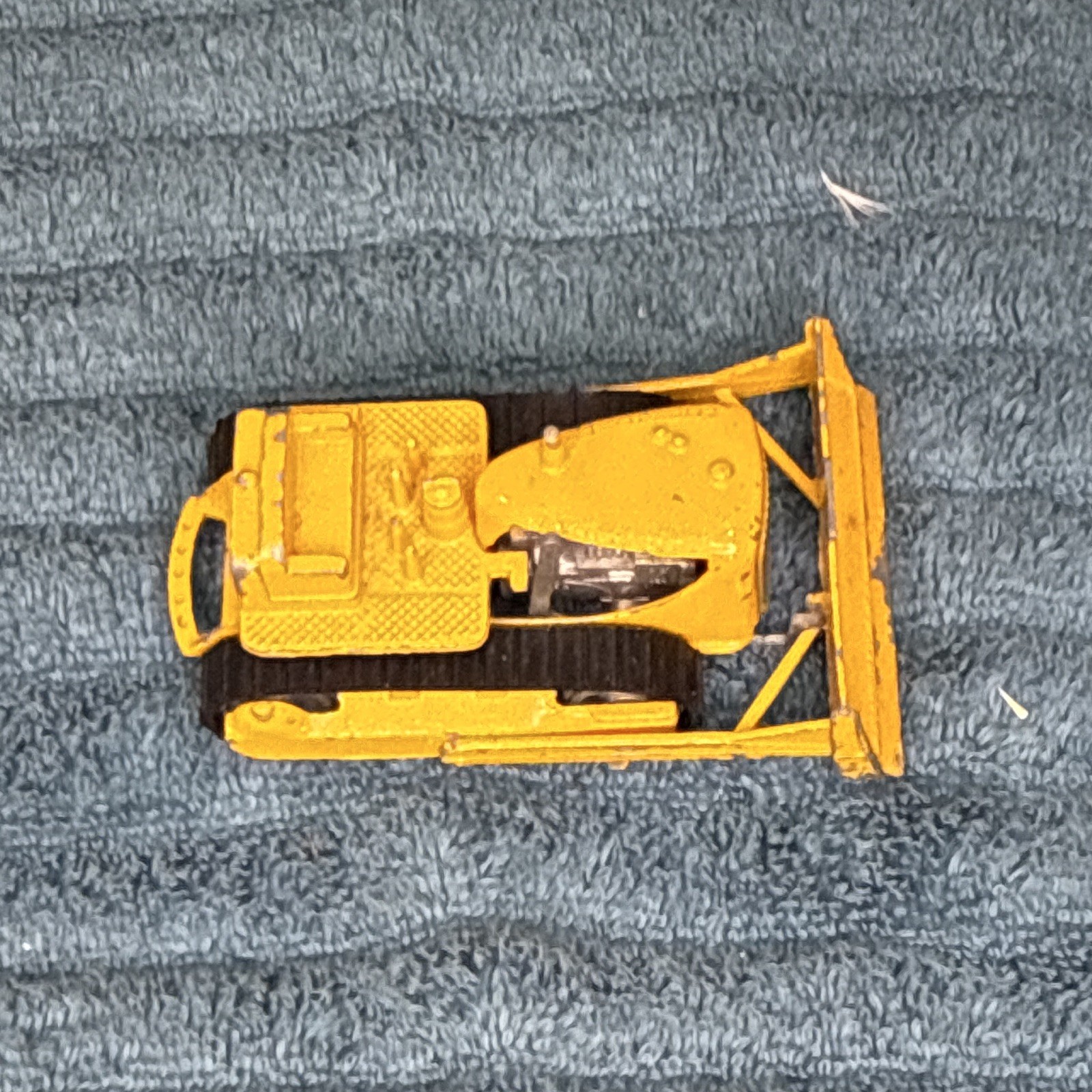 TootsieToy CAT Tracked Dozer 1/50 Diecast Metal Construction Toy Yellow/Black