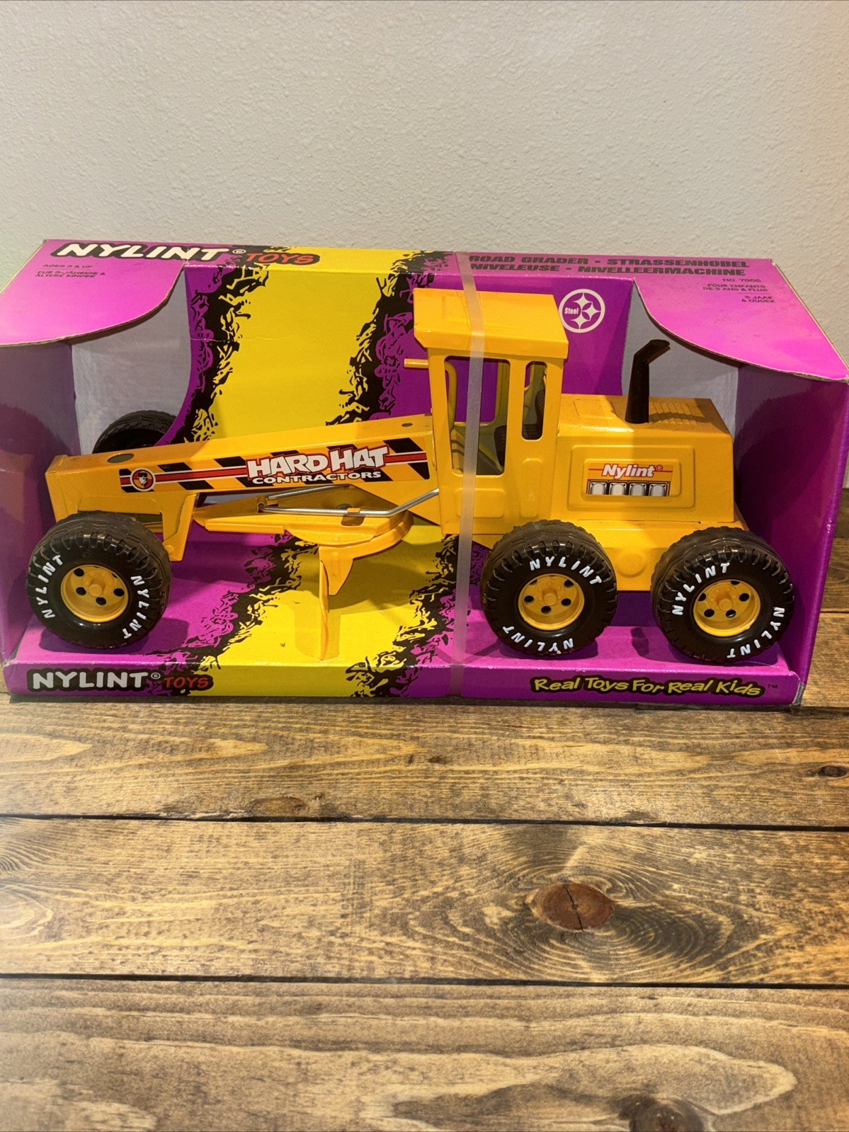 Nylint Hard Hat Contractors Road Grader New In Box 7955 1997