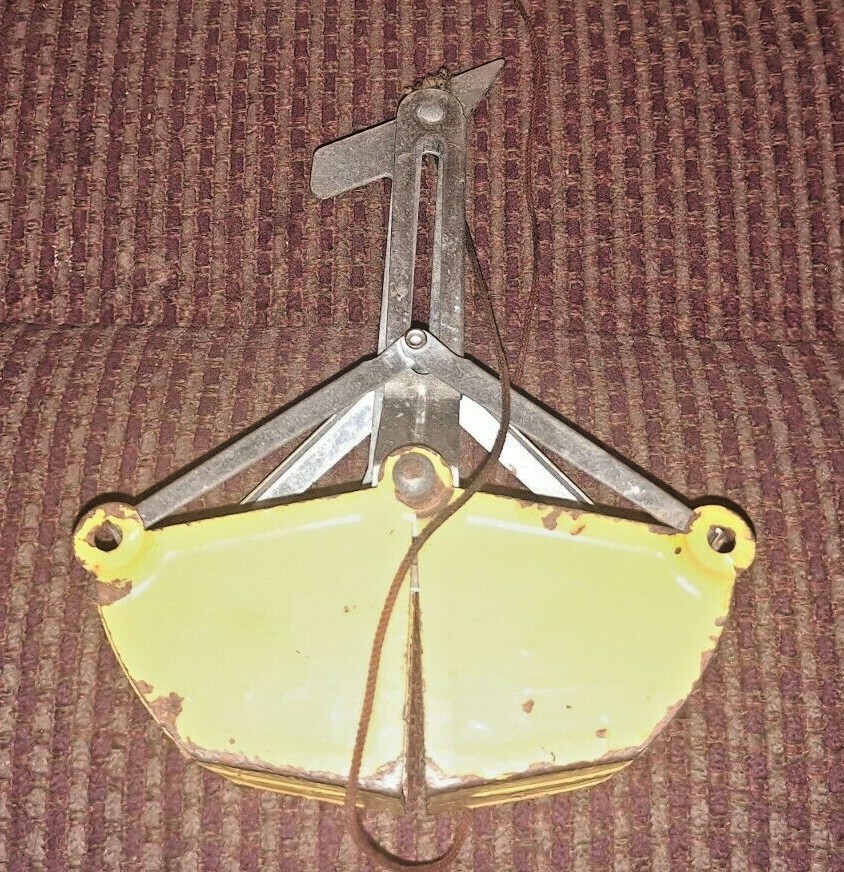 Vintage Metal Mighty Tonka Claw Crane Truck MR-970