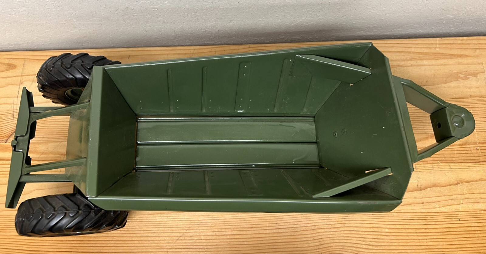 Doepke Euclid the Pioneer Pressed Steel Earth Mover Truck in Army Green