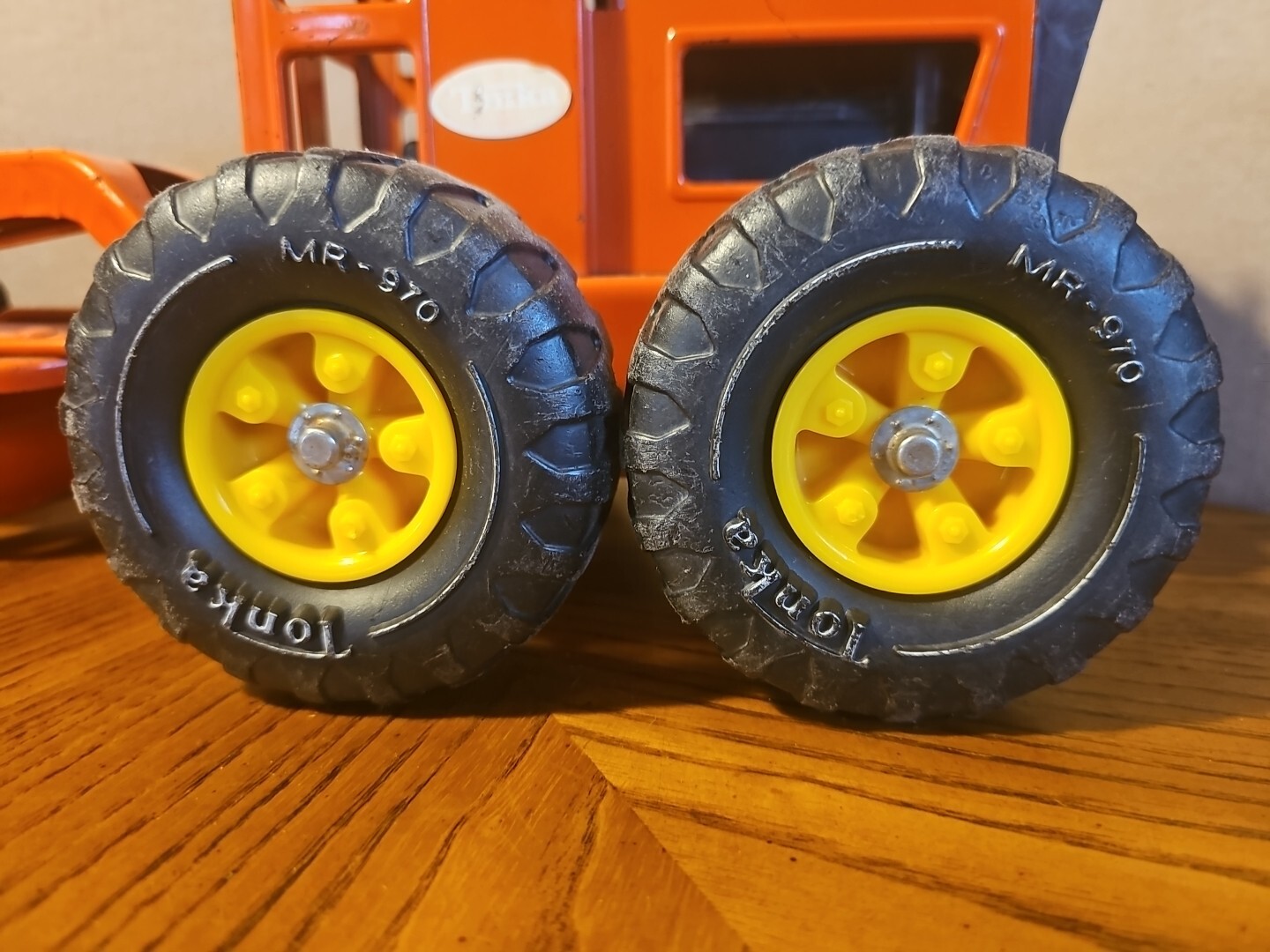 Vintage 1970’s Tonka MR-970 On Wheels ORANGE Pressed Steel Toy Road Grader