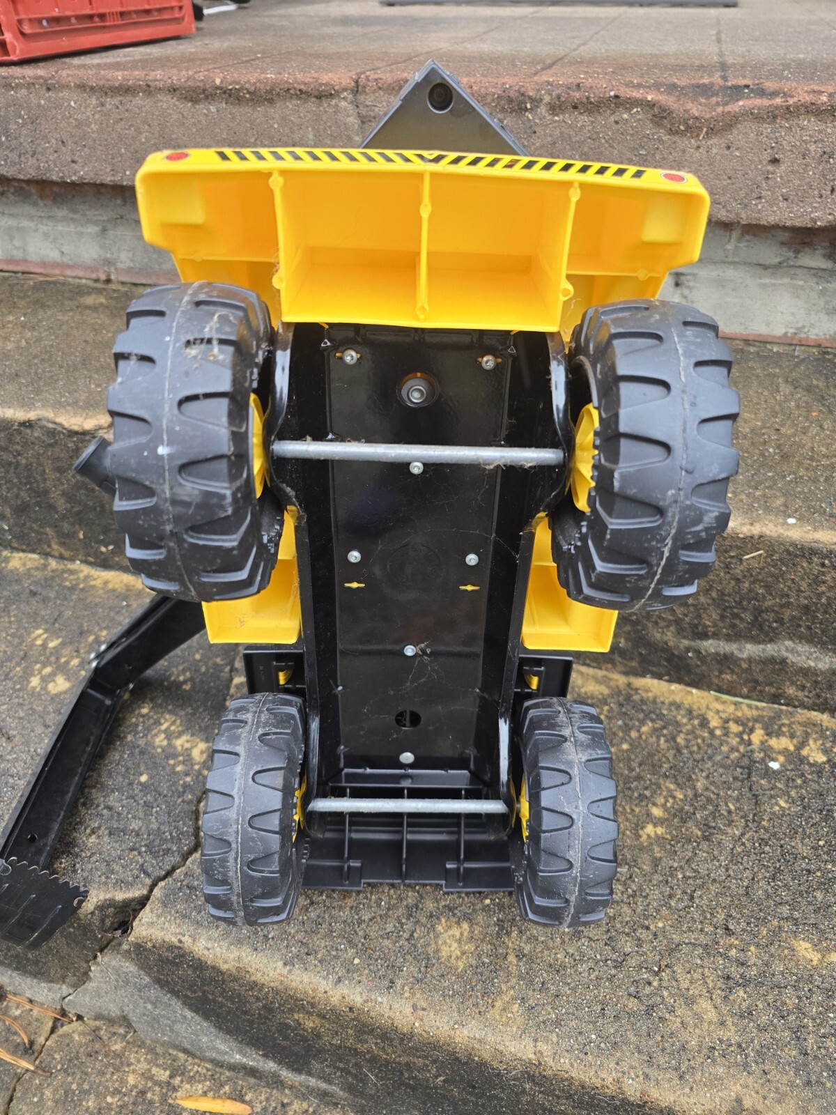 Tonka Mighty Diesel Excavator Backhoe Steel Truck Load 1210 3931-a XMB-975
