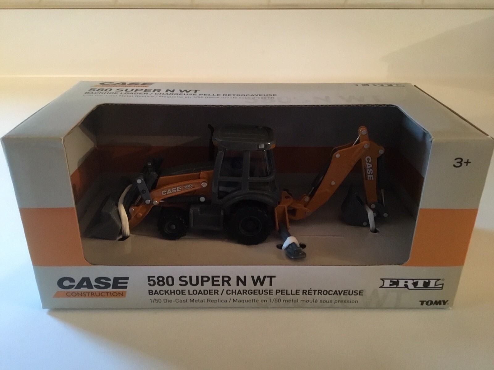 1:50 Scale Case 580 Super N WT Backhoe Loader by ERTL 14991