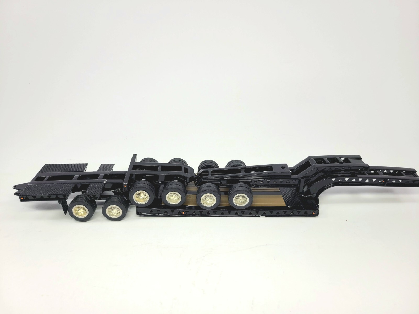 Trail King 2x2x2 Low Loader Trailer – Black ASAM Smith 1:48 Scale Diecast Model