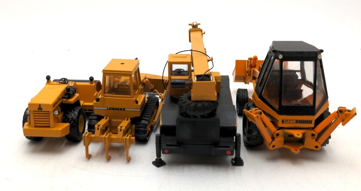 Conrad & Other Die-Cast Assorted Construction Equipment [4]/Box