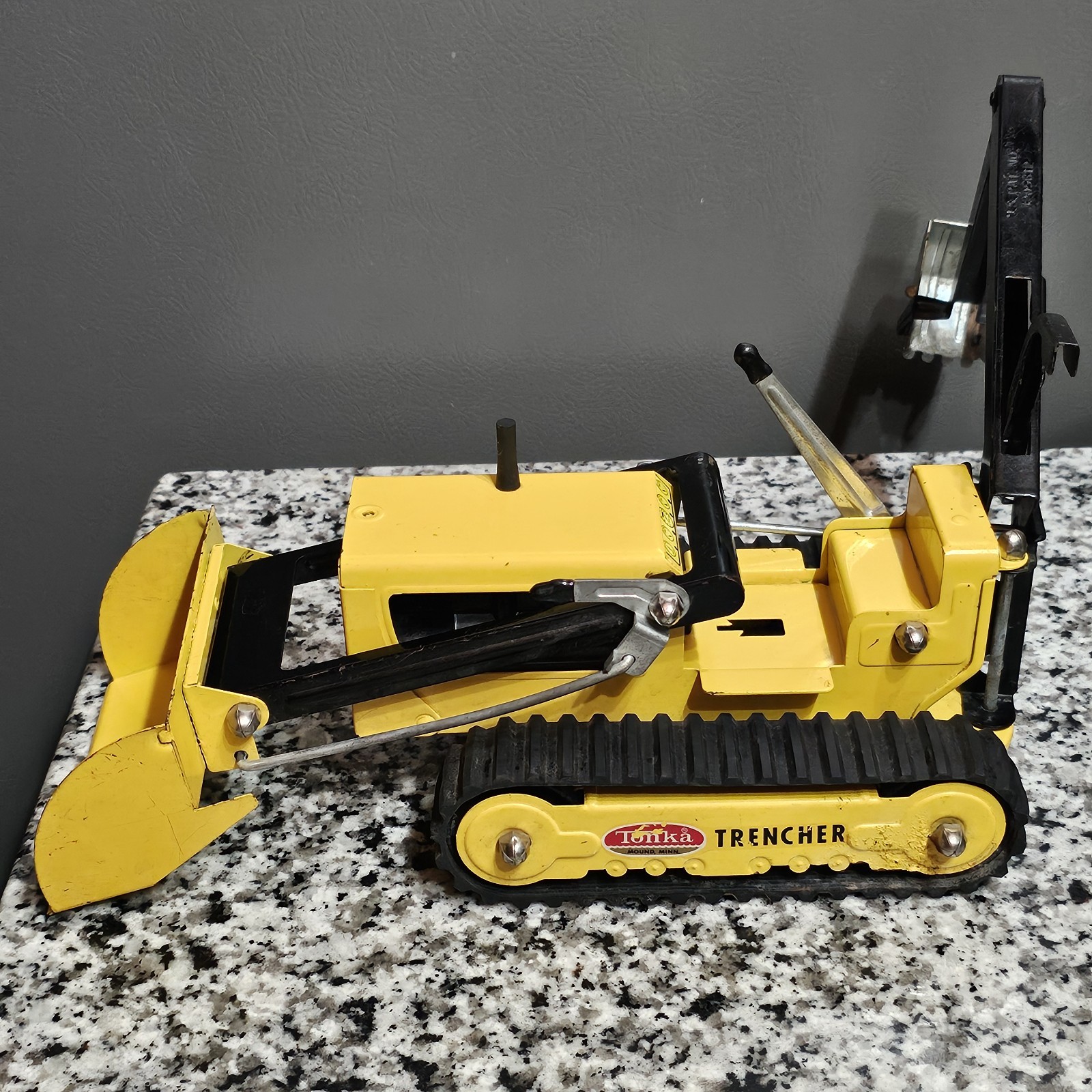 Original Vintage 1960s TONKA TRENCHER Tractor NO. 534 Pressed Steel