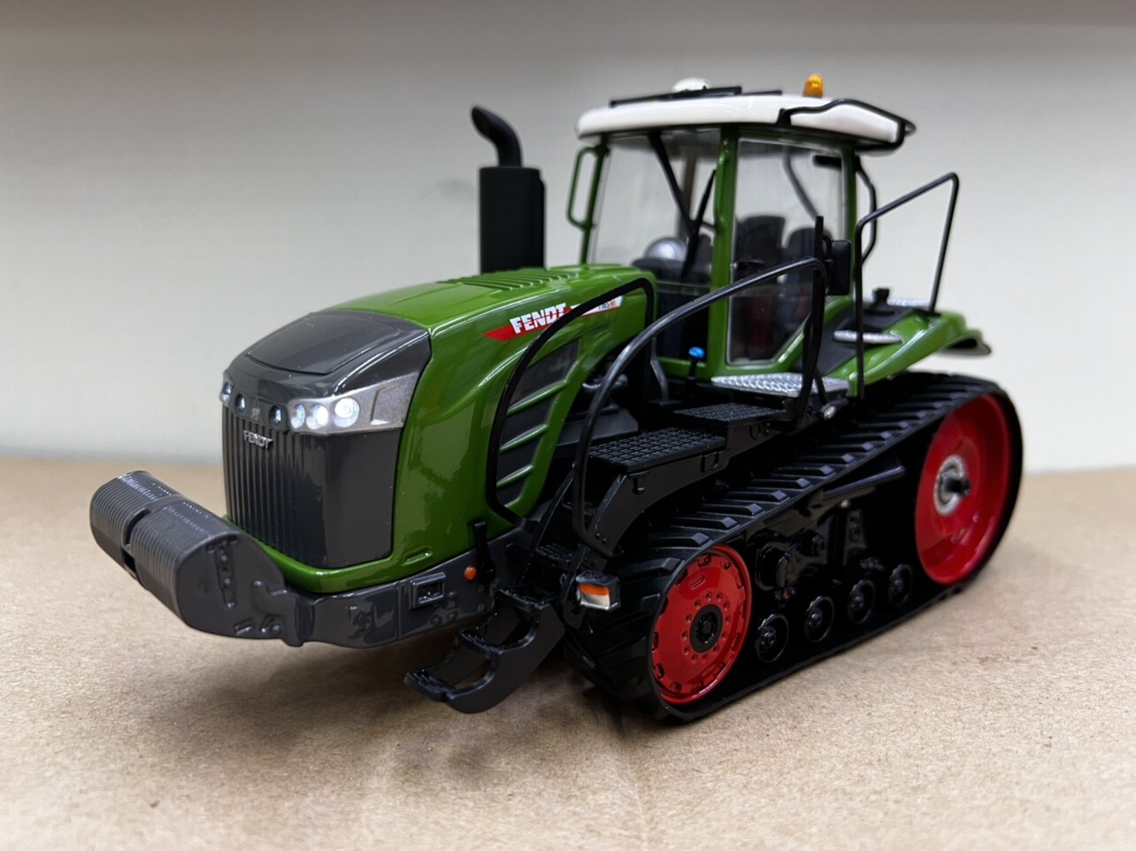 1:32 USK Fendt 1165 MT Tractor Farm Vehicle Agricultural machinery Diecast Model