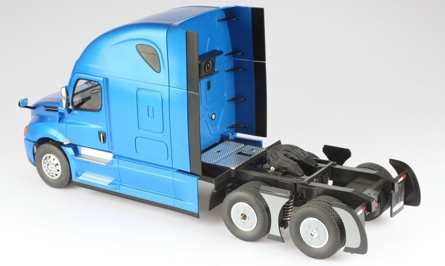 DIECAST MASTERS – Remote Control Solo Truck – CASCADIA 126 – 1/16 – DCM27006
