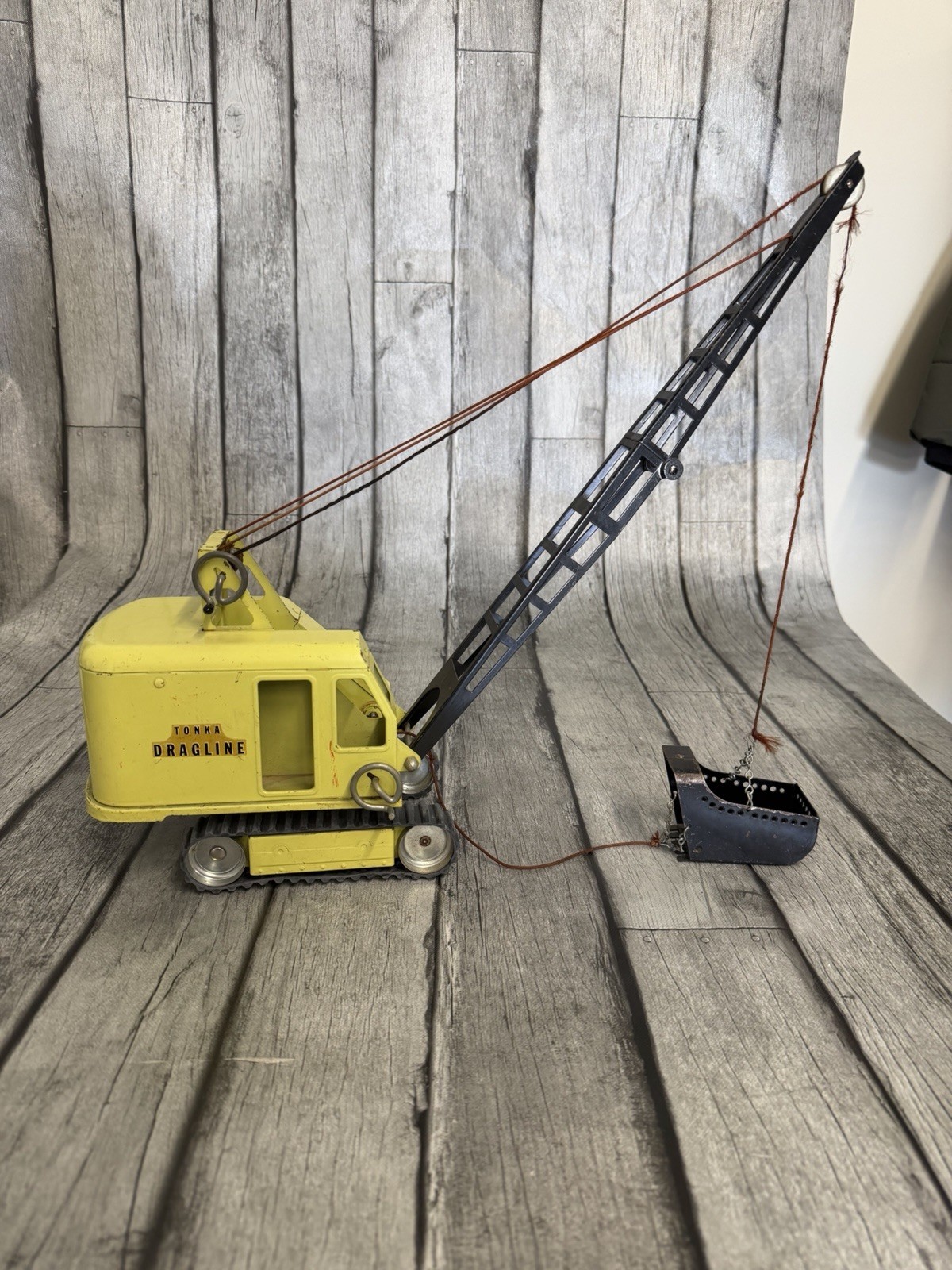 Vintage Steel TONKA USA Dragline Dredging Crane Yellow Green Toy with Bucket