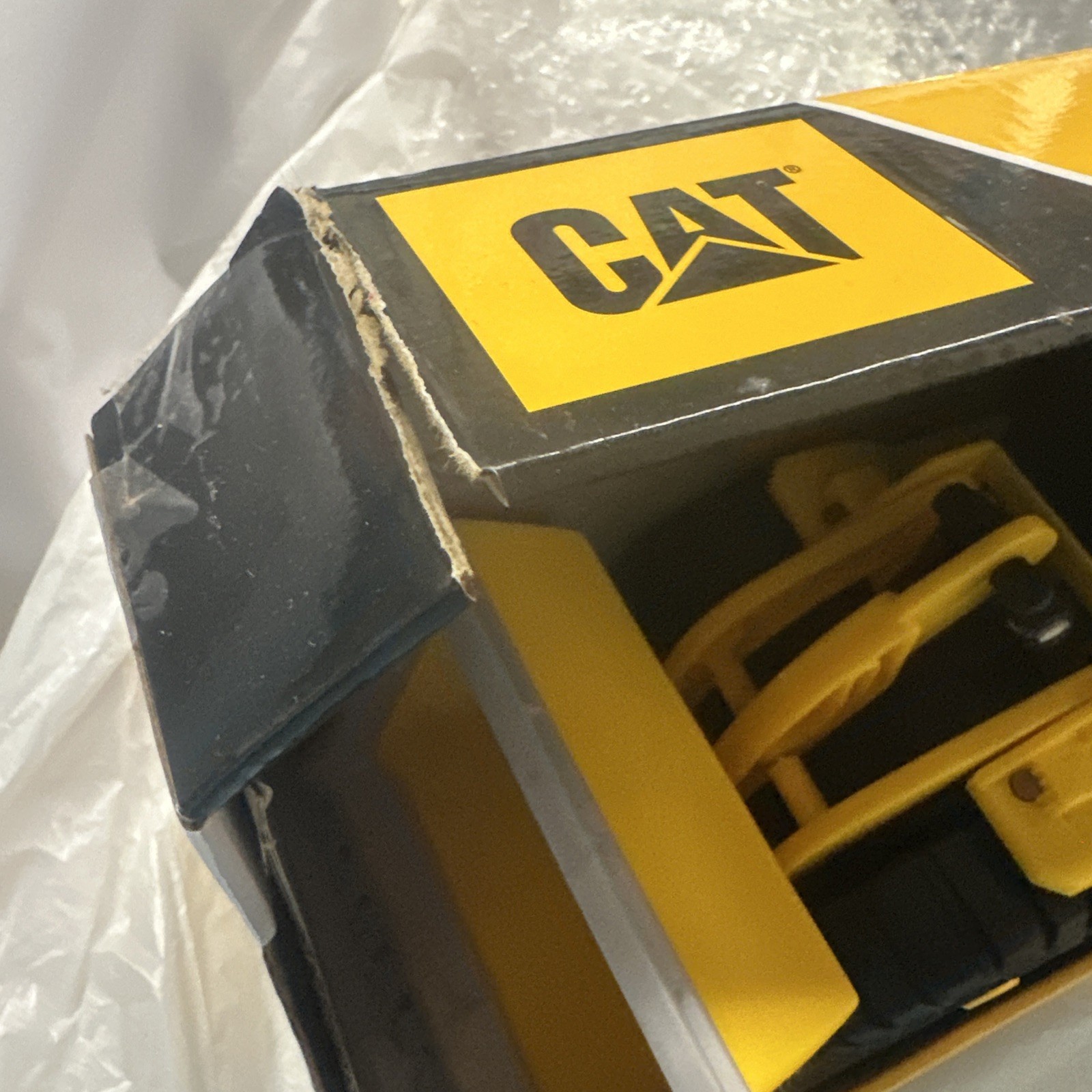 CAT Caterpillar Construction Tough Machines Toy Wheel Loader Lights & Sounds NIB