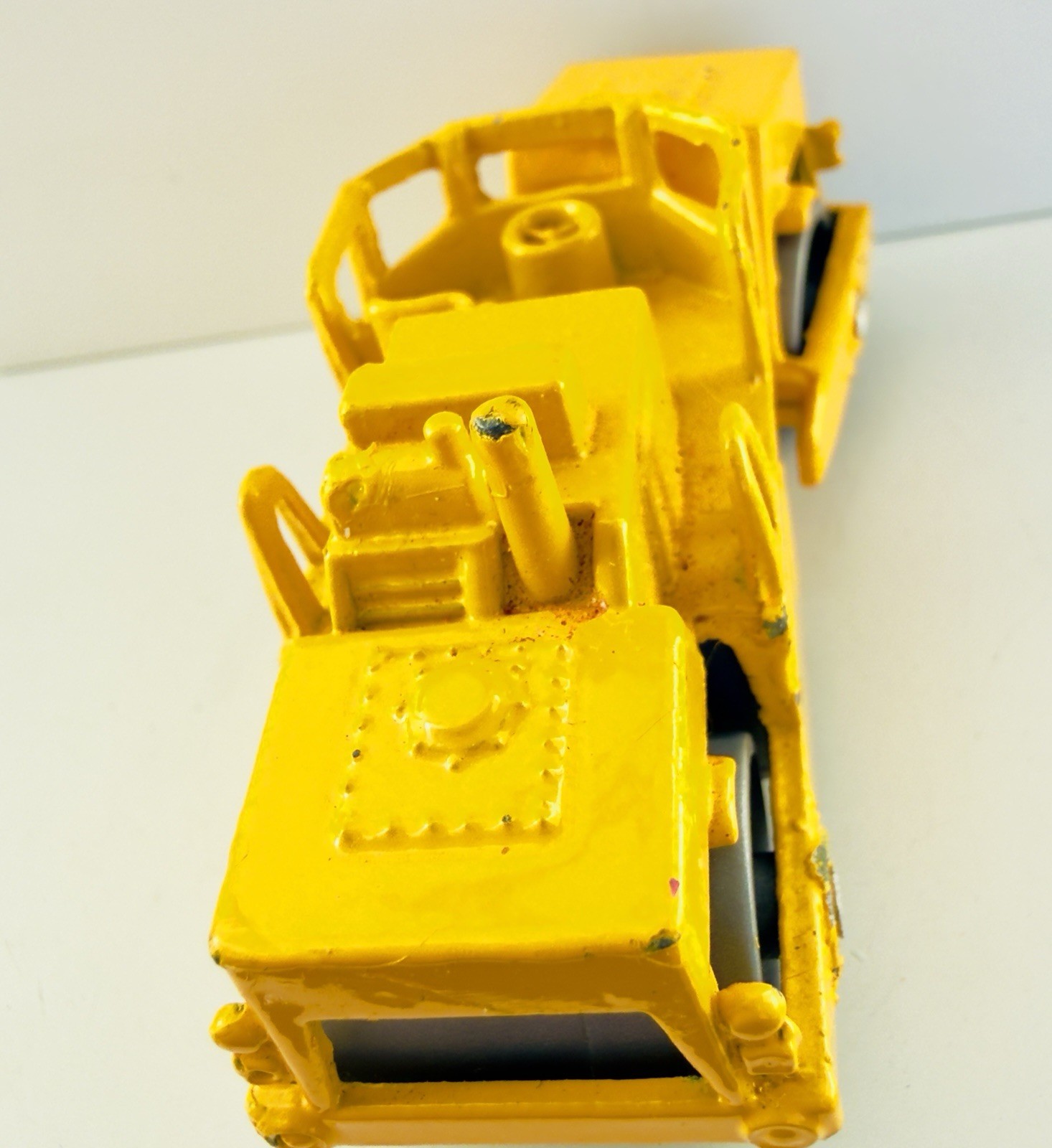 Road Roll MP001 DieCast Scale 1:64 Scale Mystery Manufacture Steamroller Yellow