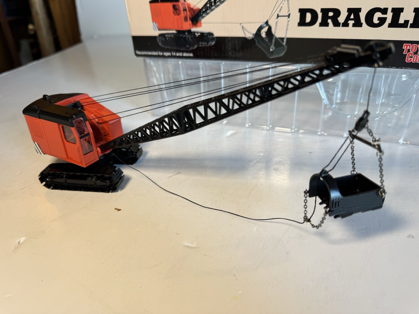 SpecCast 1:50 scale North West 25-D Crawler Dragline w/Box