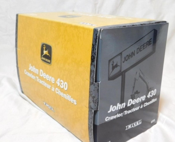 ERTL 1/16 SCALE DIE CAST JOHN DEERE 430 CRAWLER Collectible Toy NIB