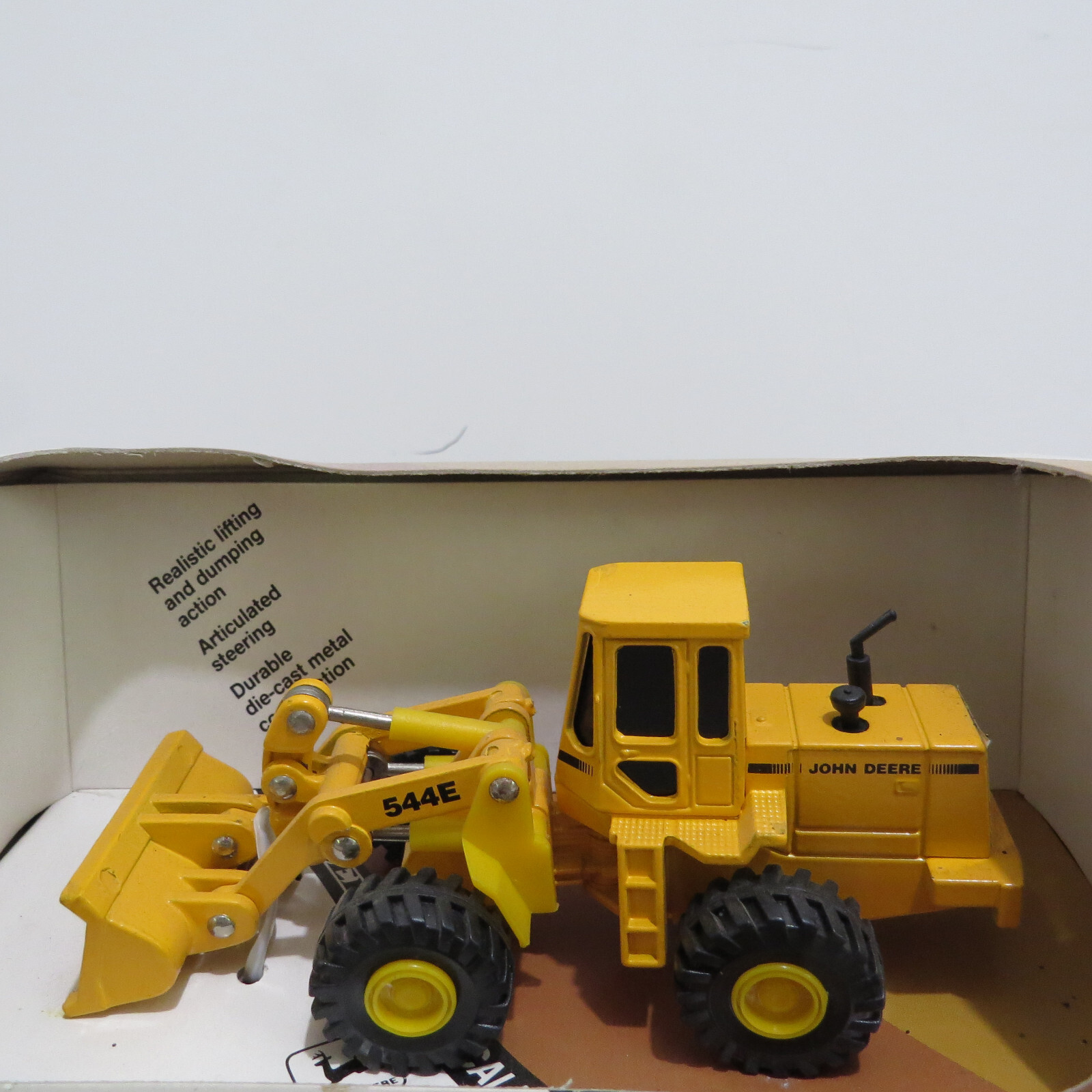 Ertl JohnDeere 544E Wheel Loader 1/64 JD-5539-1HEO-B