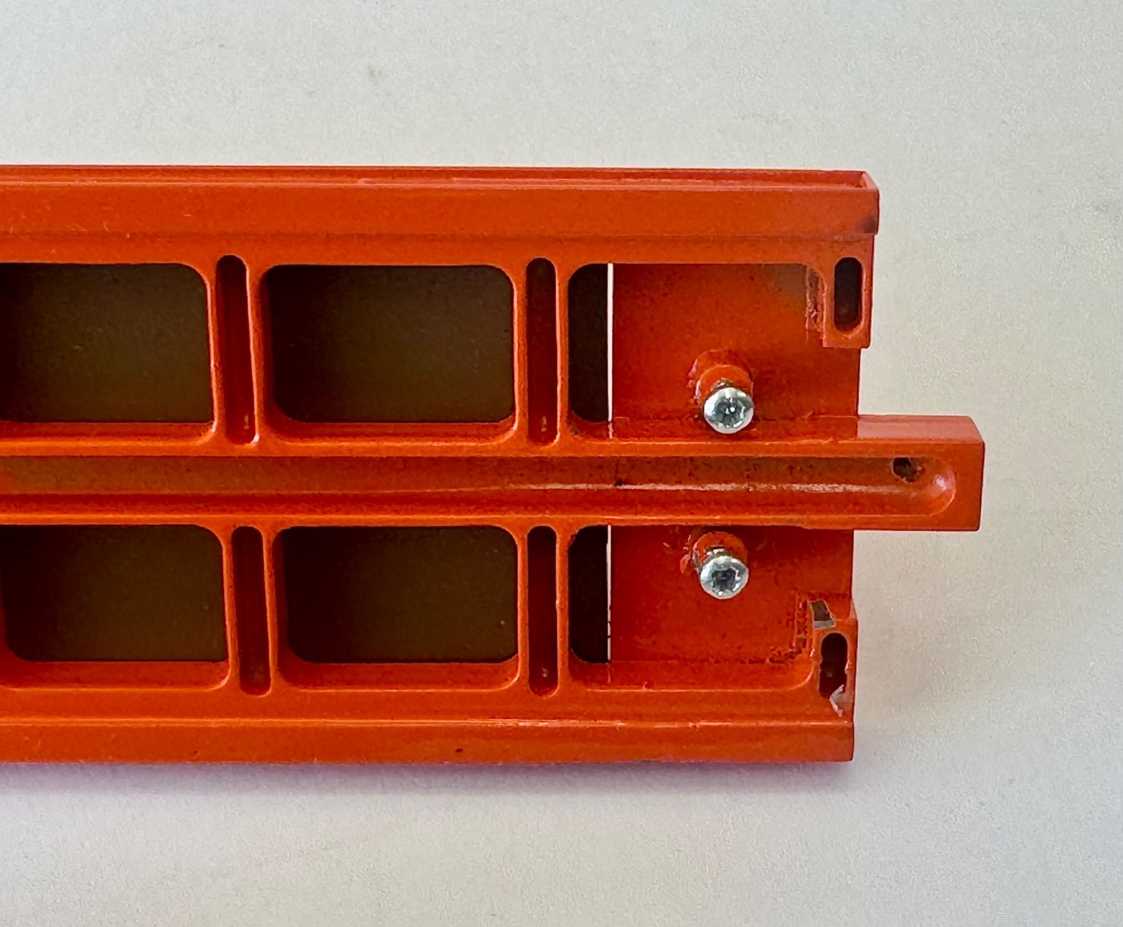 A Smith Trail King 2x2x2 Wide Bed Low Loader Trailer 1:48 Diecast M.I.B.